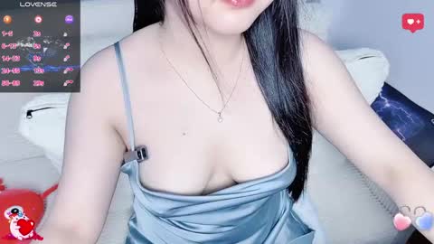 Snapshot of lavender_02 chatting on 04/26/26, 12:19 Tina online show from 04/26/26, 12:19