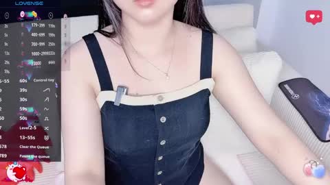 Snapshot of lavender_02 chatting on 05/15/26, 10:50 Tina online show from 05/15/26, 10:50