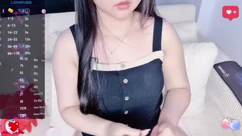 Snapshot of lavender_02 chatting on 05/16/26, 01:02 Tina online show from 05/16/26, 01:02