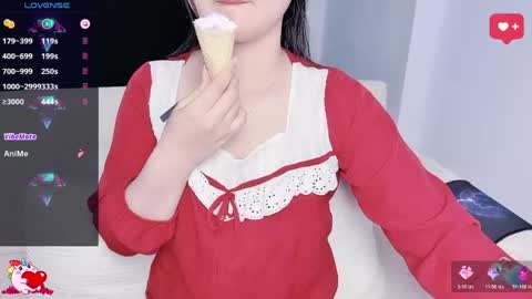 Snapshot of lavender_02 chatting on 05/19/26, 03:24 Tina online show from 05/19/26, 03:24