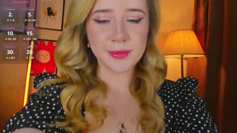 Snapshot of lavender_tender chatting on 02/20/26, 05:26 Lav online show from 02/20/26, 05:26