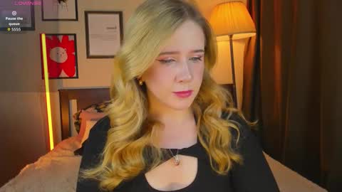 Snapshot of lavender_tender chatting on 02/24/26, 05:49 Lav online show from 02/24/26, 05:49