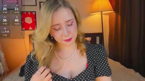 Snapshot of lavender_tender chatting on 03/03/26, 05:02 Lav online show from 03/03/26, 05:02