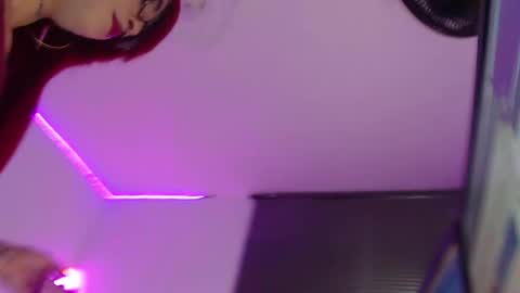 Snapshot of laveneno_ortiz07 chatting on 12/02/24, 11:29 Cristina online show from 12/02/24, 11:29