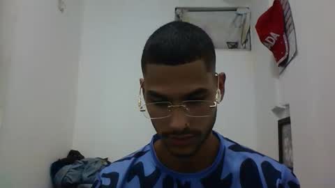 lavenossa online show from 11/01/25, 07:38