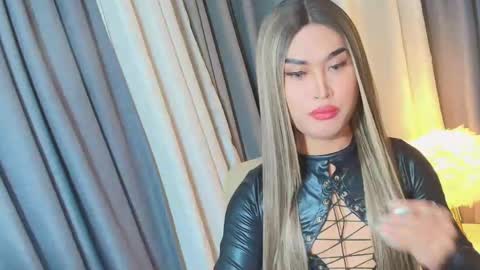 Victoria online show from 09/19/25, 12:06