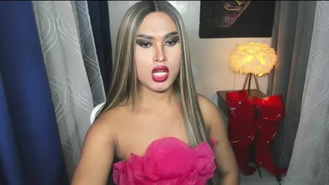 Victoria online show from 09/24/25, 10:24