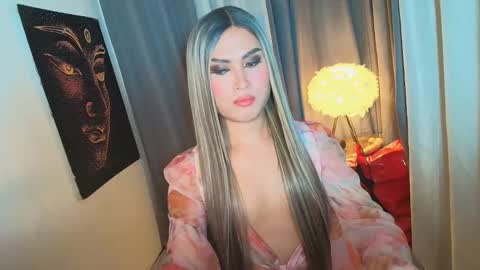 Victoria online show from 10/13/25, 09:26