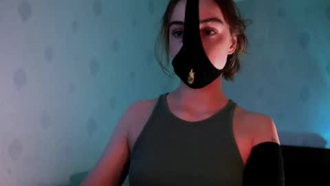 Lavinda online show from 09/21/25, 01:13