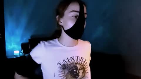 Lavinda online show from 11/22/25, 04:28