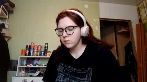 Adeline online show from 02/04/26, 08:09