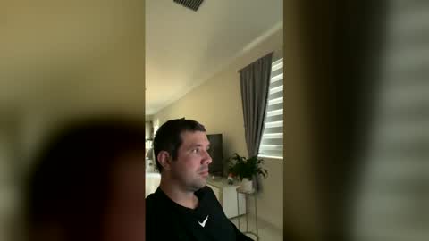Snapshot of law_cambio chatting on 01/07/26, 09:17 law_cambio online show from 01/07/26, 09:17