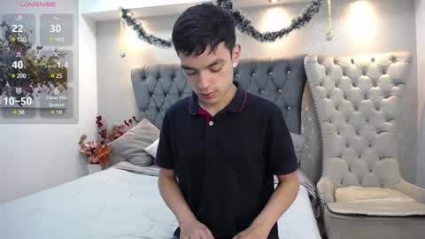 Snapshot of lawford_mike chatting on 12/14/24, 01:38 Mike online show from 12/14/24, 01:38