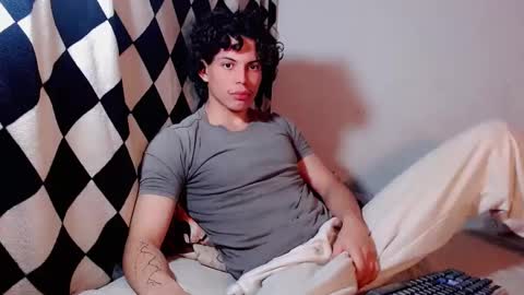 Snapshot of lax777_ chatting on 04/02/26, 02:53 ZAmbrano online show from 04/02/26, 02:53