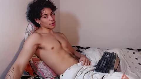 Snapshot of lax777_ chatting on 04/14/26, 03:45 ZAmbrano online show from 04/14/26, 03:45