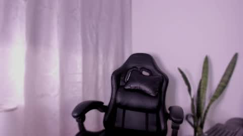 Snapshot of layadoll chatting on 03/26/26, 03:12 laya online show from 03/26/26, 03:12