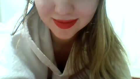 Snapshot of layannalea chatting on 01/25/25, 03:30 layannalea online show from 01/25/25, 03:30