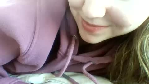 Snapshot of layannalea chatting on 02/13/25, 12:46 layannalea online show from 02/13/25, 12:46