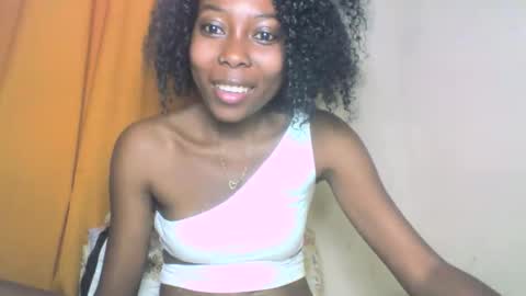 layannek online show from 10/01/25, 04:07