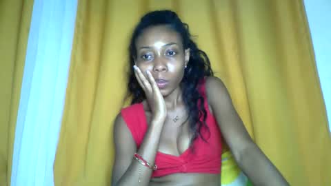 layannek online show from 11/25/25, 06:52