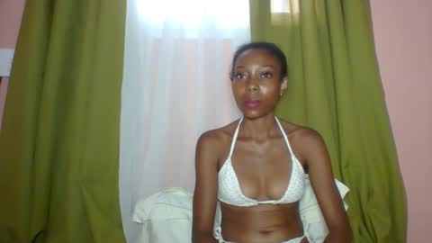 Snapshot of layannek chatting on 03/06/26, 05:04 layannek online show from 03/06/26, 05:04