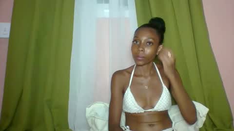 Snapshot of layannek chatting on 03/06/26, 05:53 layannek online show from 03/06/26, 05:53