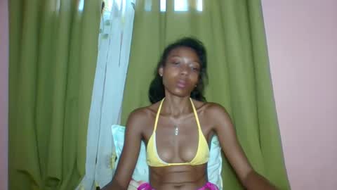 Snapshot of layannek chatting on 03/27/26, 04:40 layannek online show from 03/27/26, 04:40