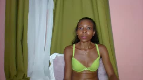 Snapshot of layannek chatting on 04/08/26, 06:19 layannek online show from 04/08/26, 06:19