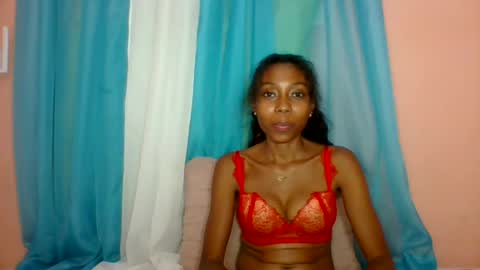 Snapshot of layannek chatting on 06/26/26, 06:56 layannek online show from 06/26/26, 06:56