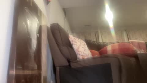 layla online show from 09/13/25, 05:07