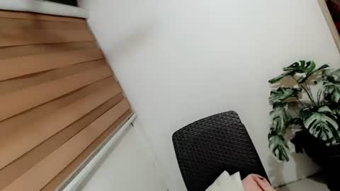 layla47649867 online show from 06/14/26, 02:24