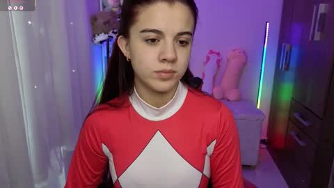 Snapshot of layla_castilloo chatting on 01/06/26, 02:32 Layla online show from 01/06/26, 02:32