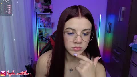 Snapshot of layla_castilloo chatting on 04/21/26, 06:44 Layla online show from 04/21/26, 06:44