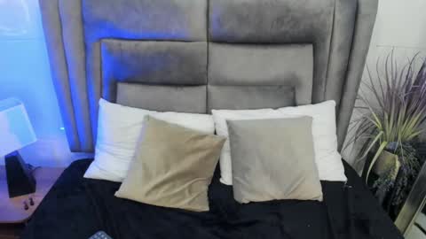 layla_clarke online show from 03/03/25, 06:37