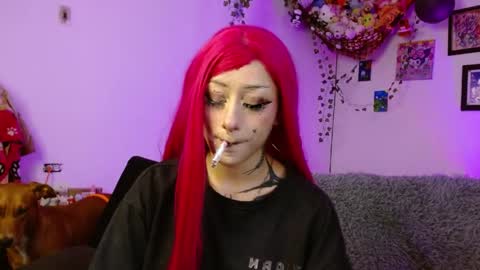 Snapshot of layla_quinn chatting on 04/17/26, 08:34 layla_quinn online show from 04/17/26, 08:34