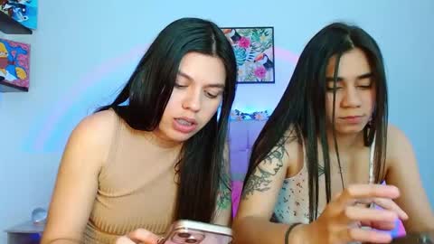 Snapshot of layla_roma chatting on 01/31/25, 12:39 Lia and Rachel online show from 01/31/25, 12:39