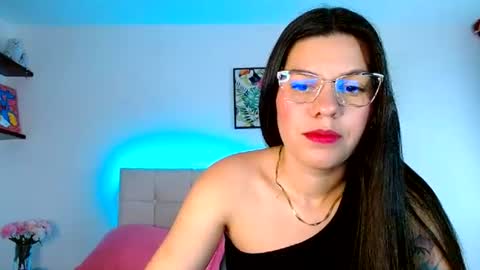 Lia and Rachel online show from 07/05/26, 08:27