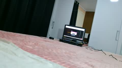 kelly online show from 01/26/25, 01:31