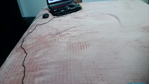 kelly online show from 02/26/25, 01:21