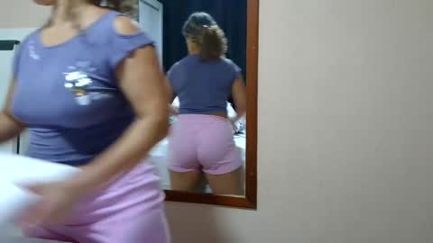 kelly online show from 03/01/25, 02:15