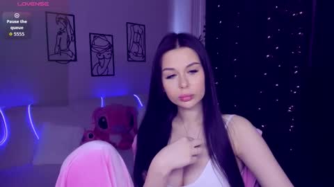 laylagreat online show from 09/28/25, 10:31