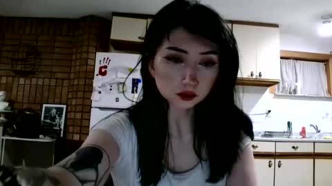 Layla Kills online show from 11/17/25, 06:41