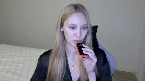 LaylaPretty001 online show from 11/16/25, 01:28