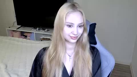 Snapshot of laylapretty001 chatting on 06/06/26, 04:50 LaylaPretty001 online show from 06/06/26, 04:50
