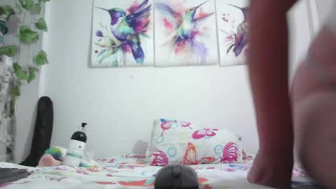 Snapshot of laylashani chatting on 12/06/24, 11:25 laylashani online show from 12/06/24, 11:25