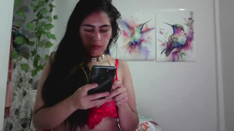 Snapshot of laylashani chatting on 12/23/24, 06:05 laylashani online show from 12/23/24, 06:05