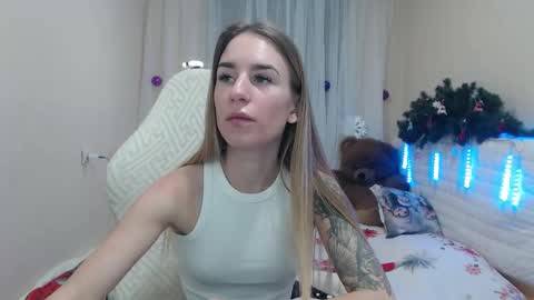 Snapshot of laymablast chatting on 12/22/25, 07:16 laymablast online show from 12/22/25, 07:16