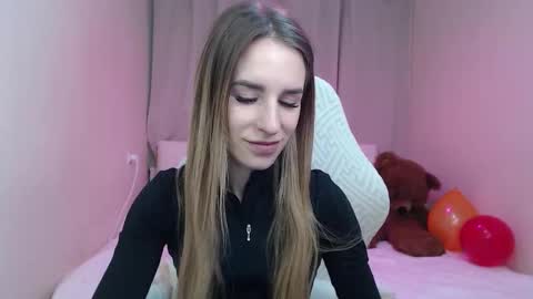 Snapshot of laymablast chatting on 02/19/26, 07:37 laymablast online show from 02/19/26, 07:37