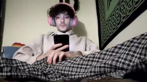 Snapshot of laymetorest420 chatting on 02/22/25, 09:56 Stitch online show from 02/22/25, 09:56