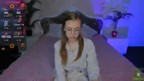 Snapshot of layriantavee chatting on 12/28/24, 06:39 layriantavee online show from 12/28/24, 06:39